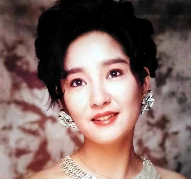 tuyet le10a