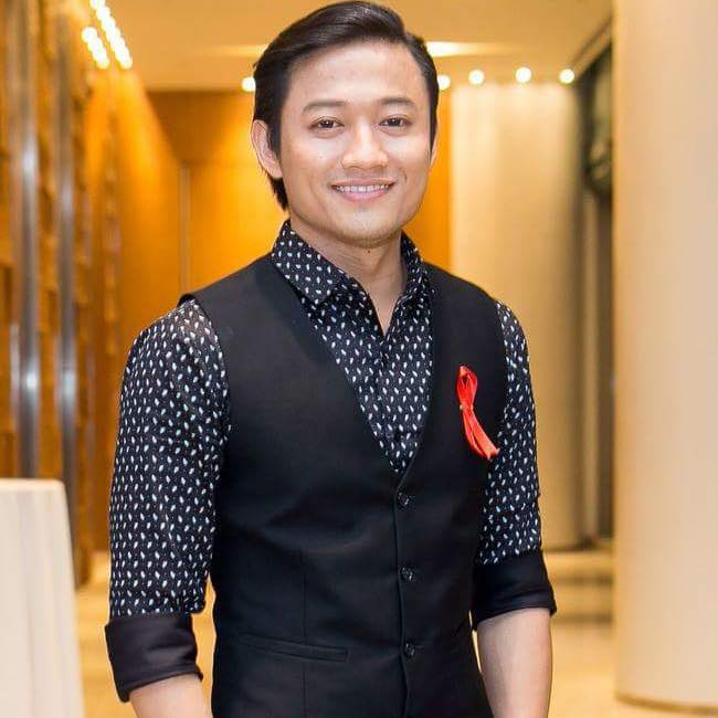 tieu su ca si dien vien quy binh