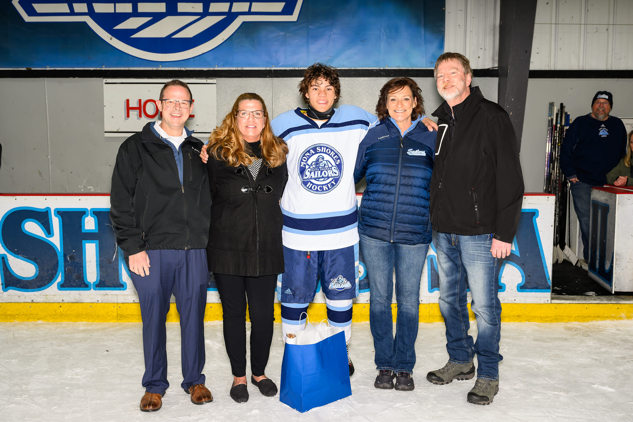 4867652221100719848719558175902855696181768n