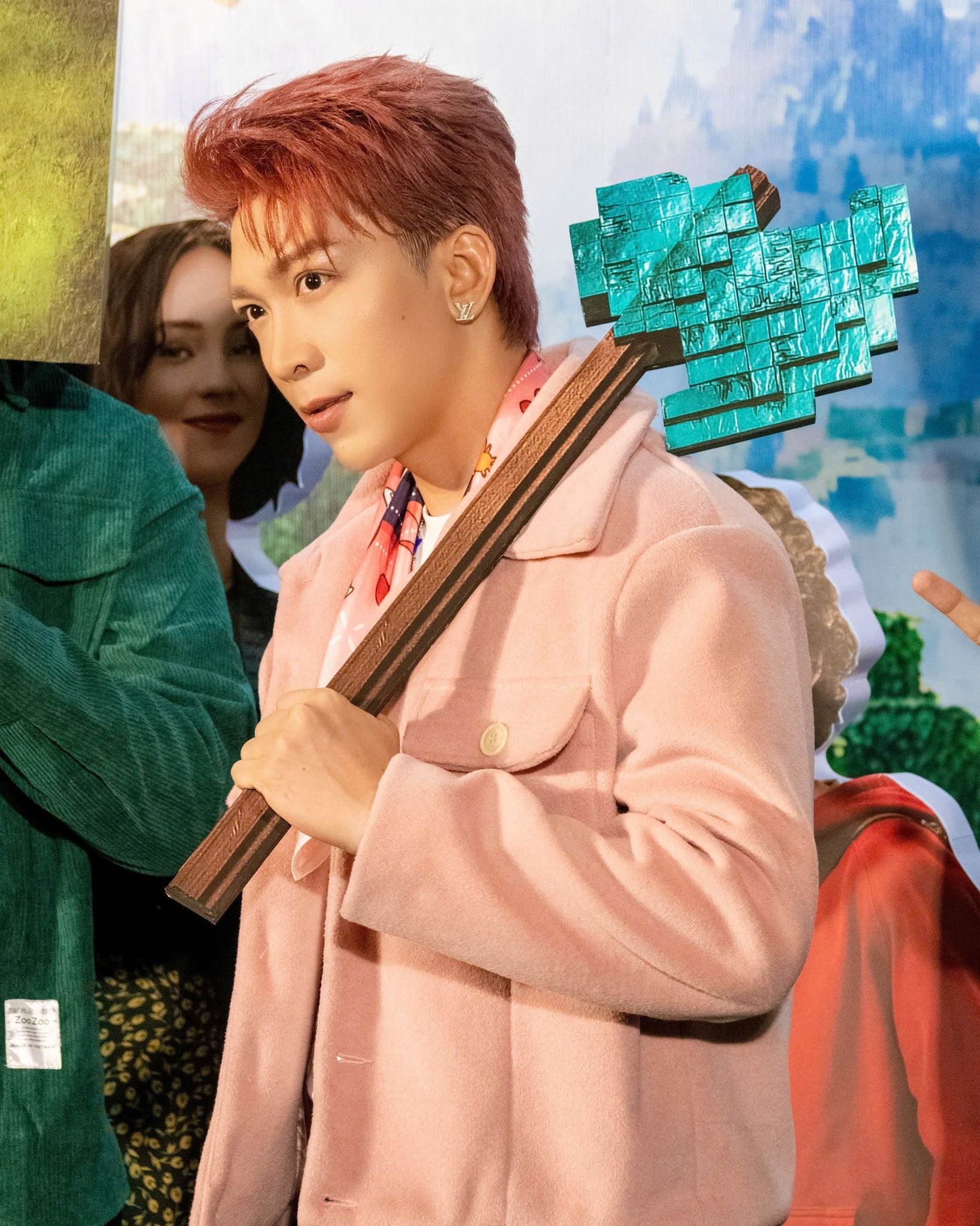 4889455849681286188176487907844070251249555n