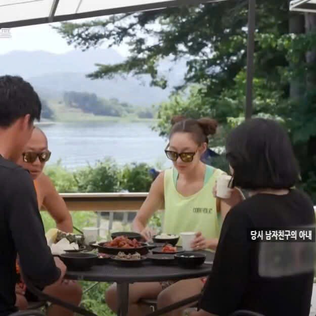 cy 1743046276780179146812 174304