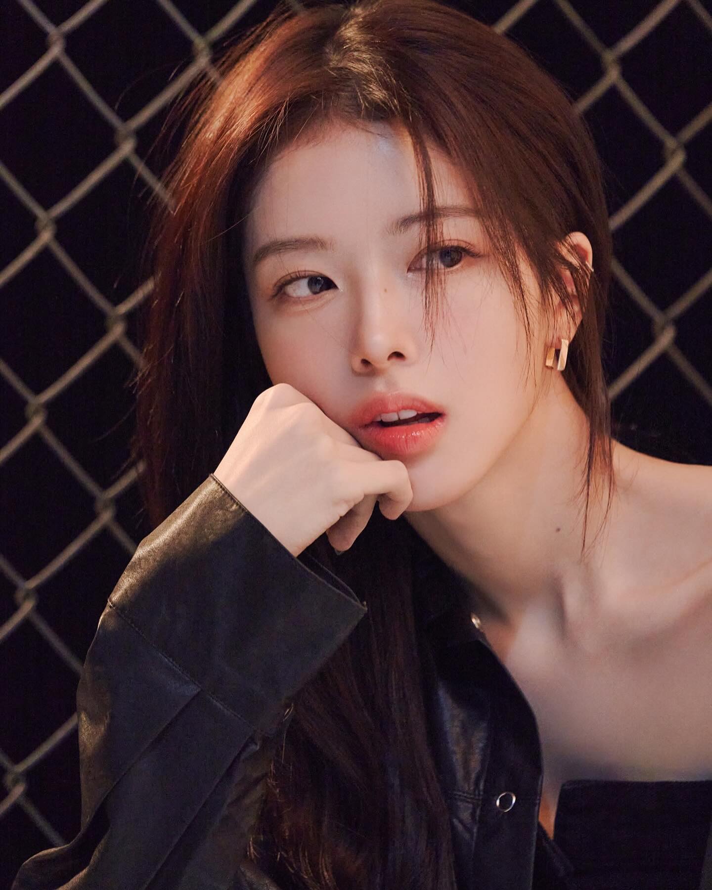 4822182606725413987842291644726817559452856n