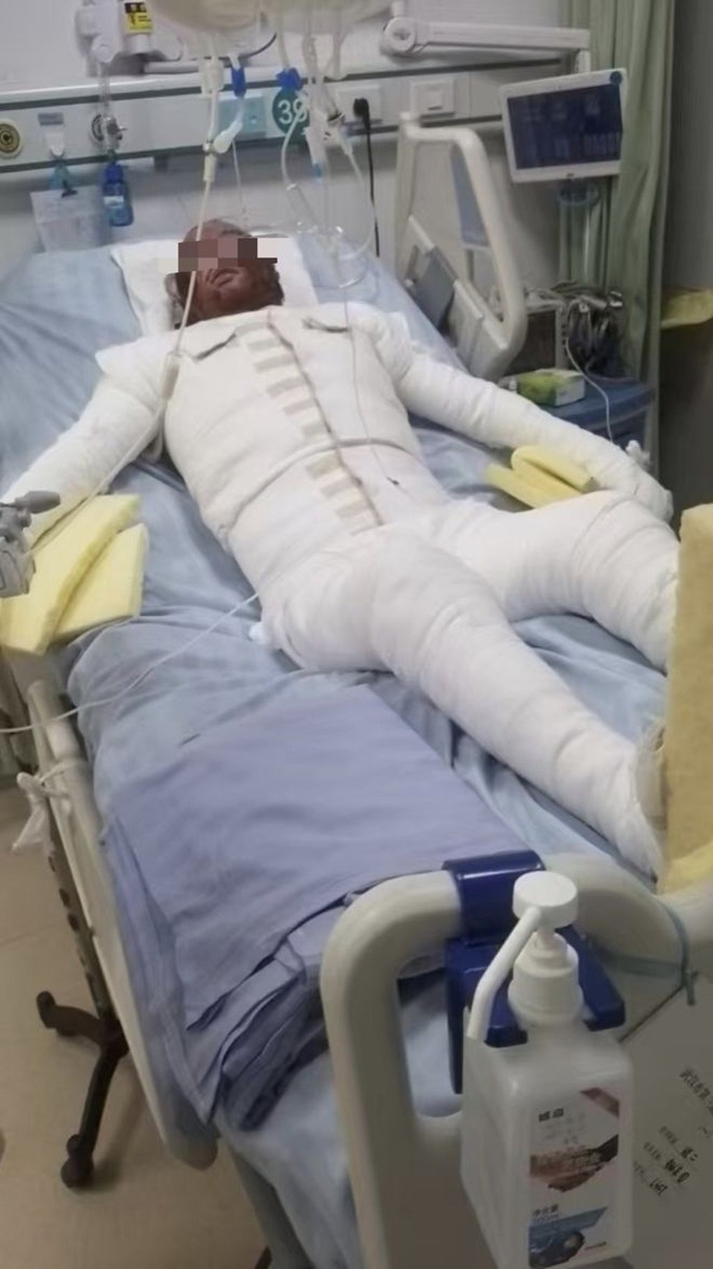 4f7e4ec9 baf1 4fa0 a7c9 c466c292