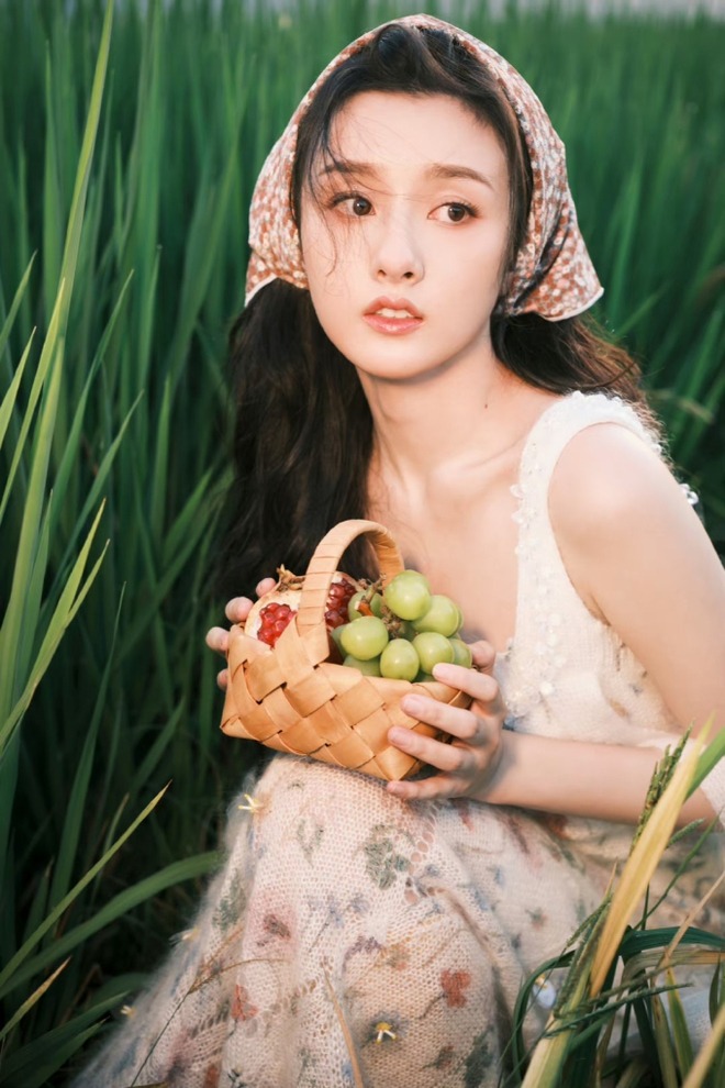 photo 4 1704006873465122268771