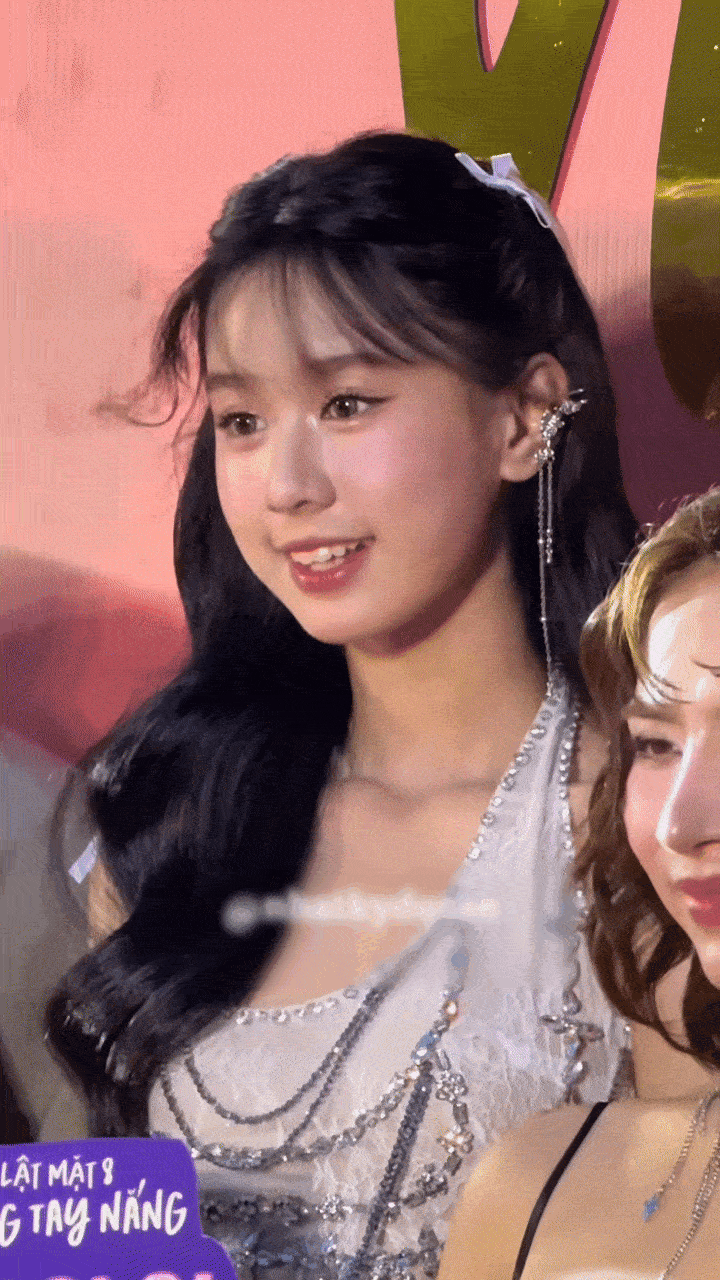 ezgif 5cd137b26c4bba