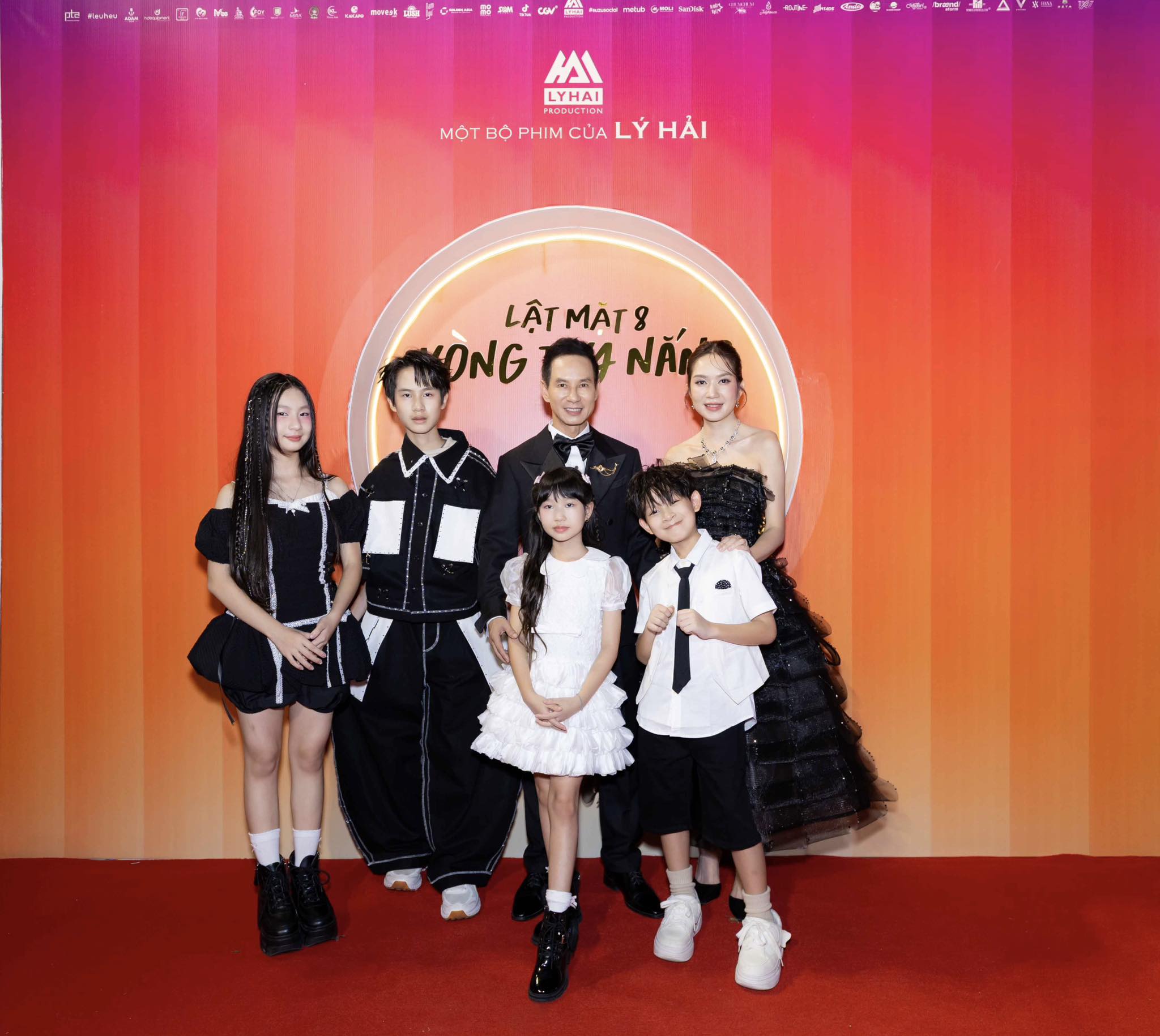 49401952112525732795640355162952305224804249n