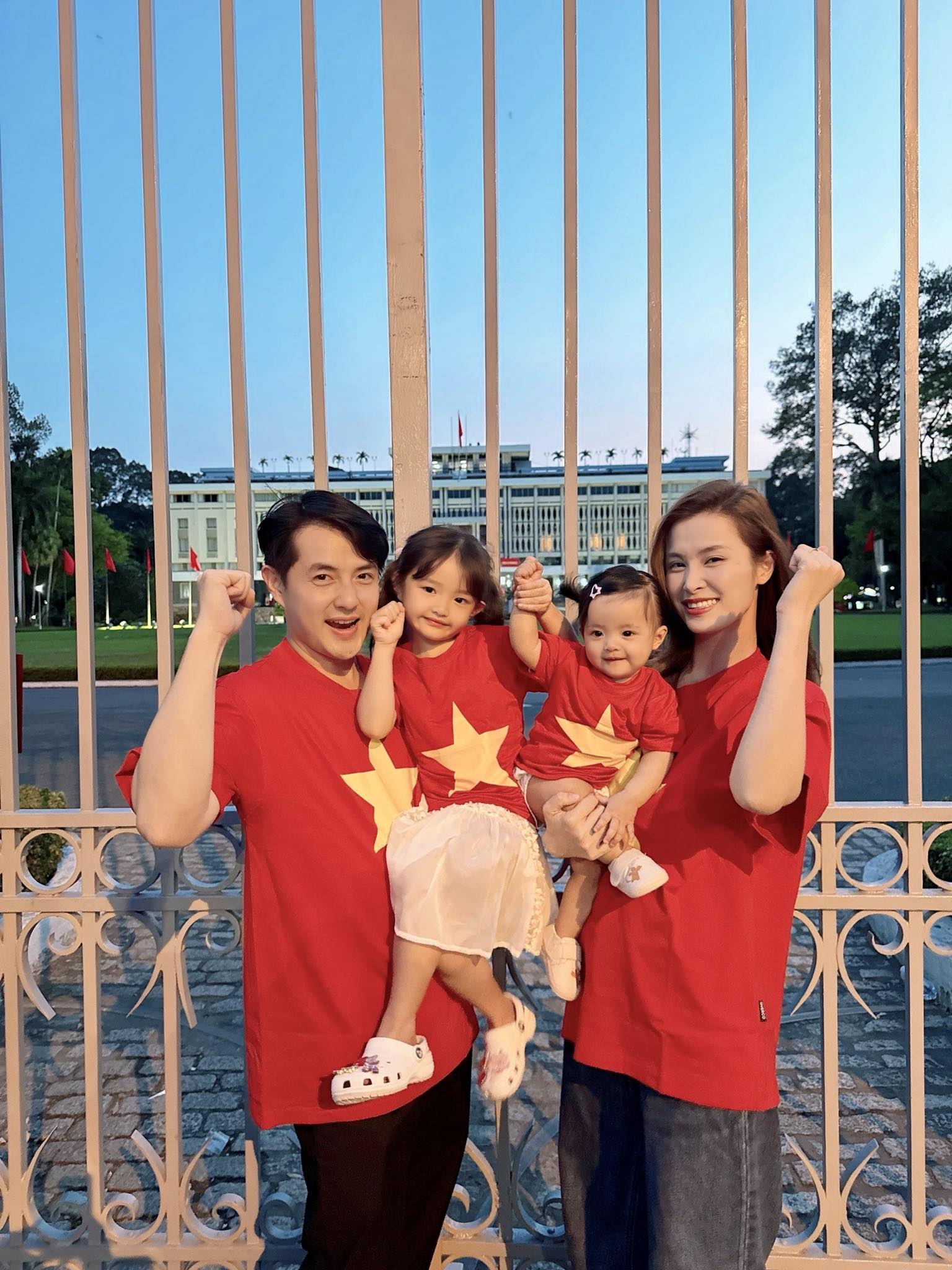 49414733712553354726196762698658293582216195n