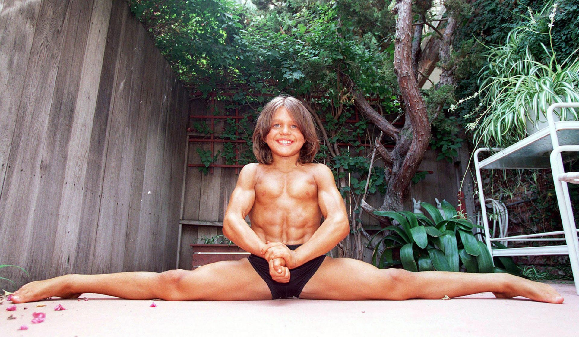 mini schwarzenegger aka richard mini schwarzenegger aka richard