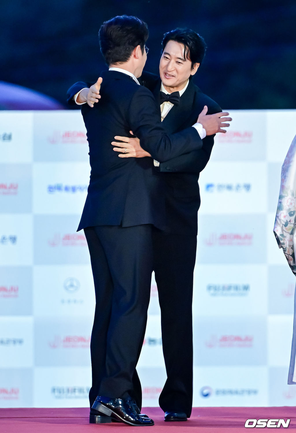 shin hyun joon om jung joon ho