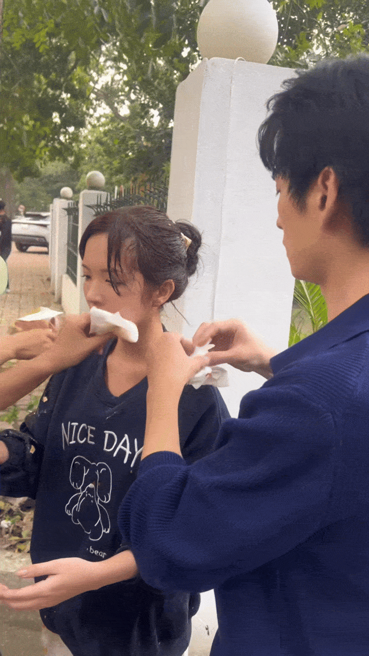 ezgif 83636bcee91458