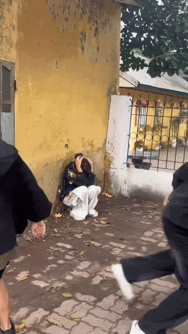 ezgif 871c24fa9aa6b2