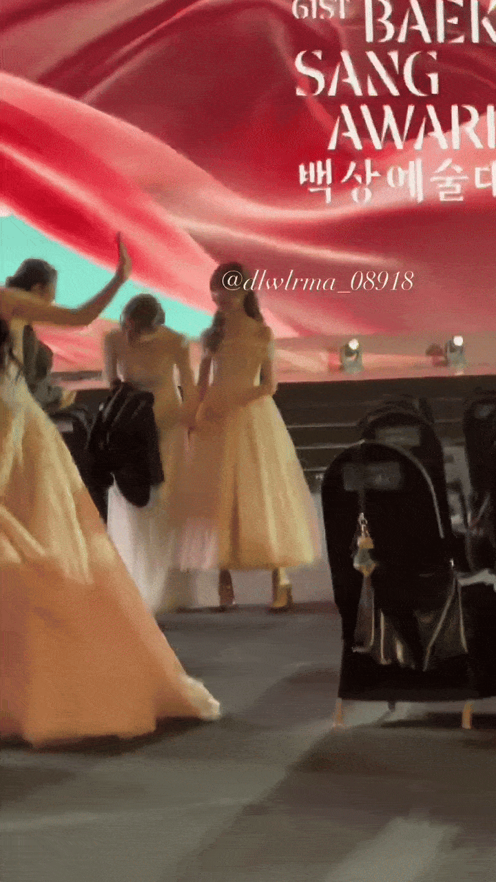 ezgif 8648b46c4a5ed7