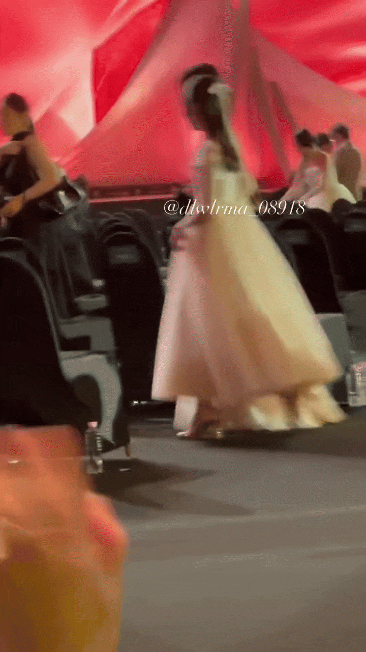 ezgif 8a870da60ea4a1