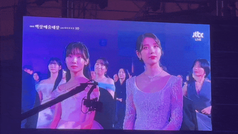 ezgif 8cffe6effbf141