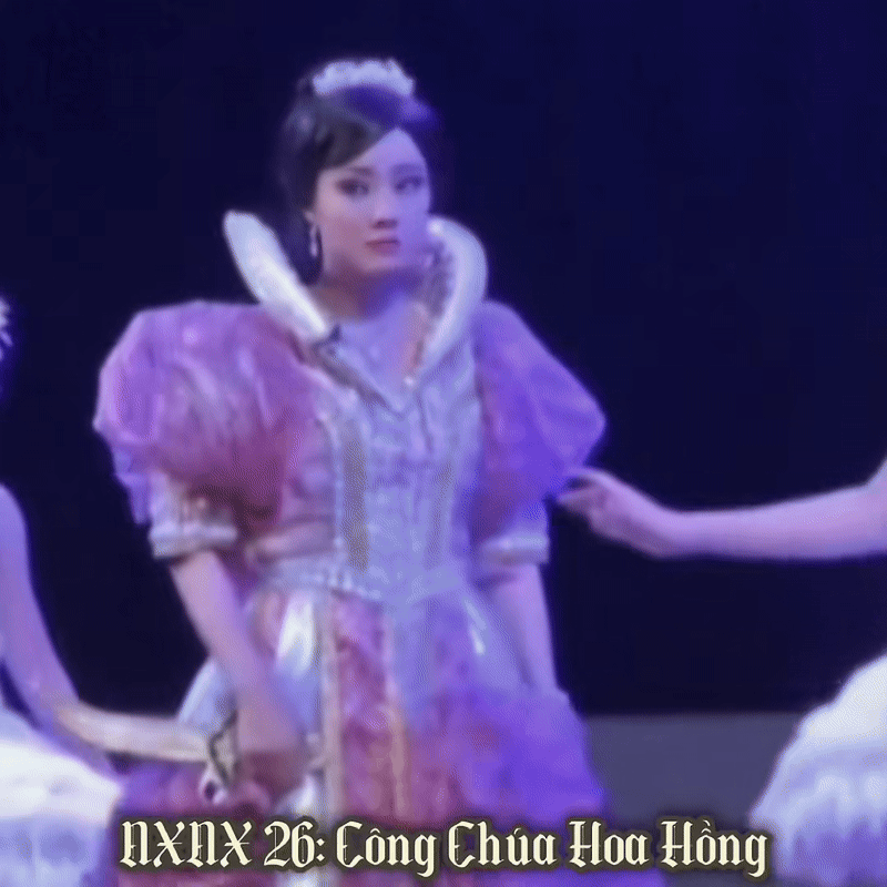 ezgif 8a4d297e4a7bb5