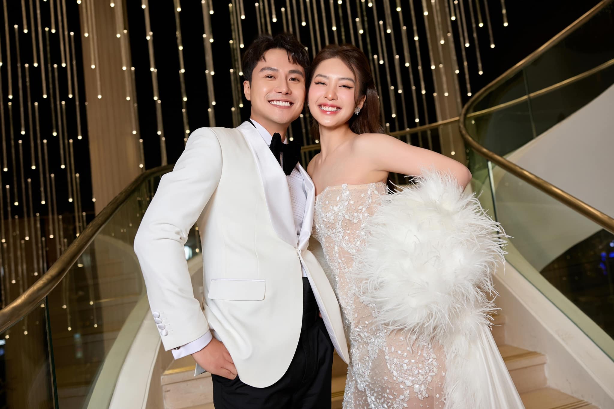 thanh son cong khai anh ke ma kha ngan tinh trong nhu da mat ngoai con e 413026315102312765570381586603549770871692282n 1704338526 662 width2048height1366