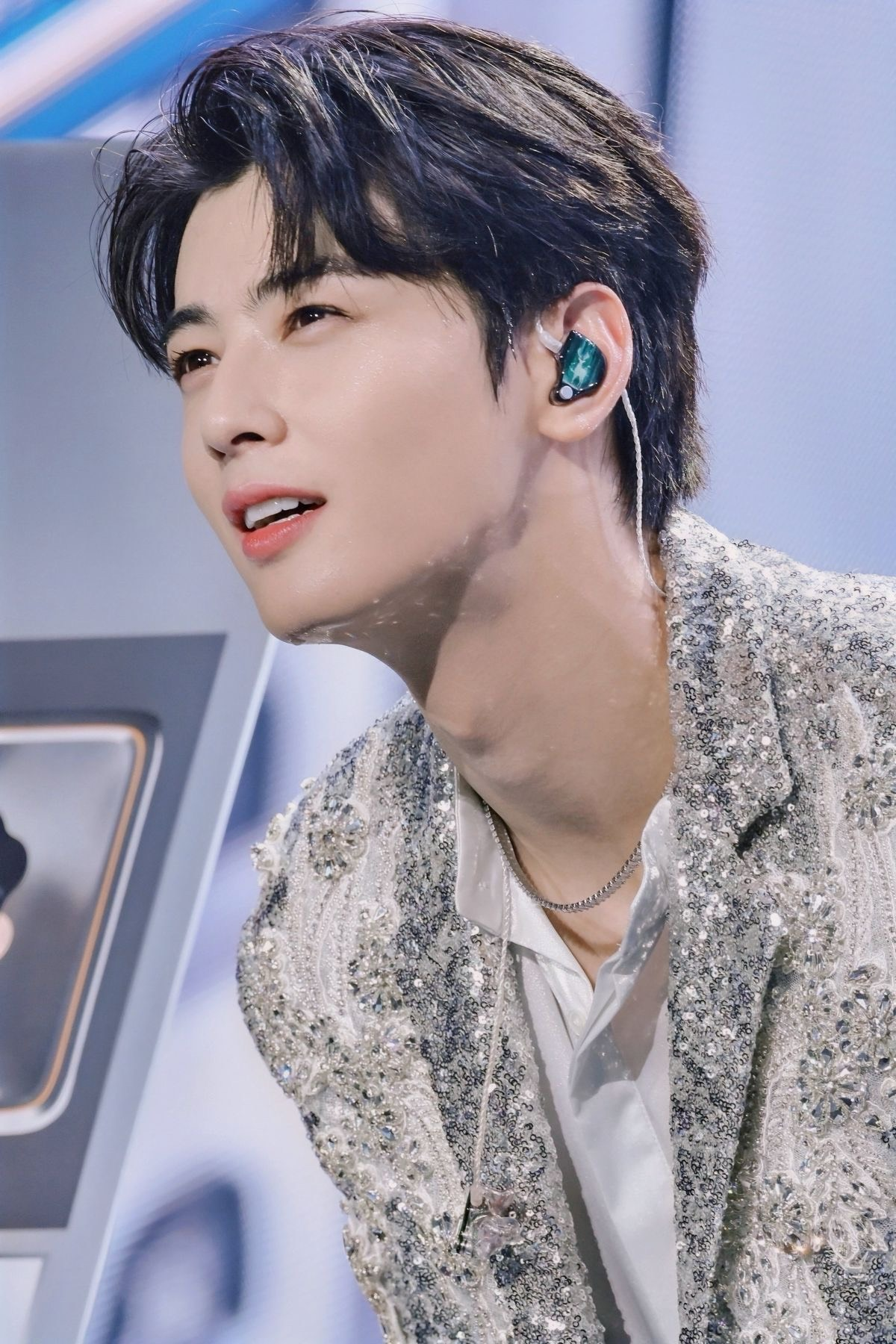 z5701644979259c6a9ce704124f305a