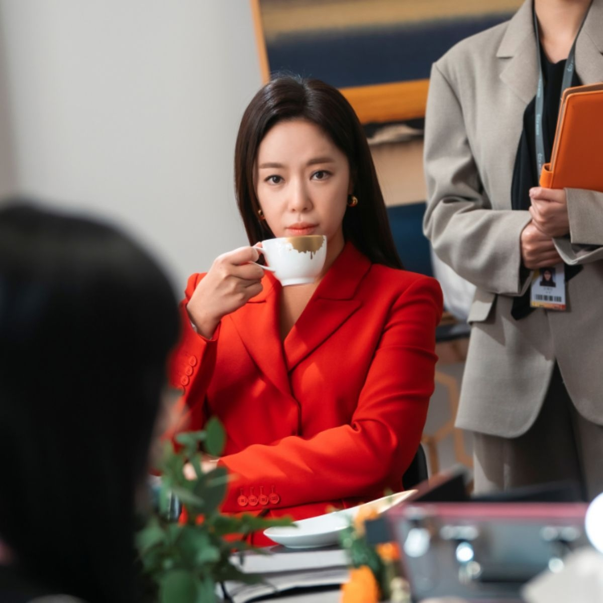 Mỹ nhân giàu gấp 1 triệu lần chỉ sau 1 đêm, khiến cả châu Á thương đứt ruột giờ ra sao? - Ảnh 4. Mỹ nhân giàu gấp 1 triệu lần chỉ sau 1 đêm, khiến cả châu Á thương đứt ruột giờ ra sao? - Ảnh 4.