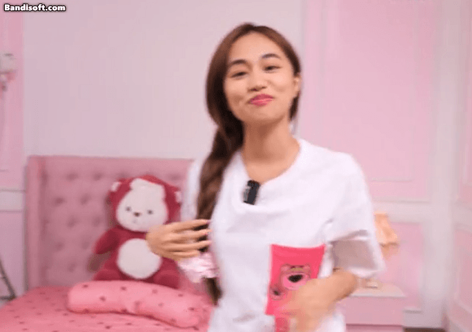 honeycam 2025 06 06 22 24 45