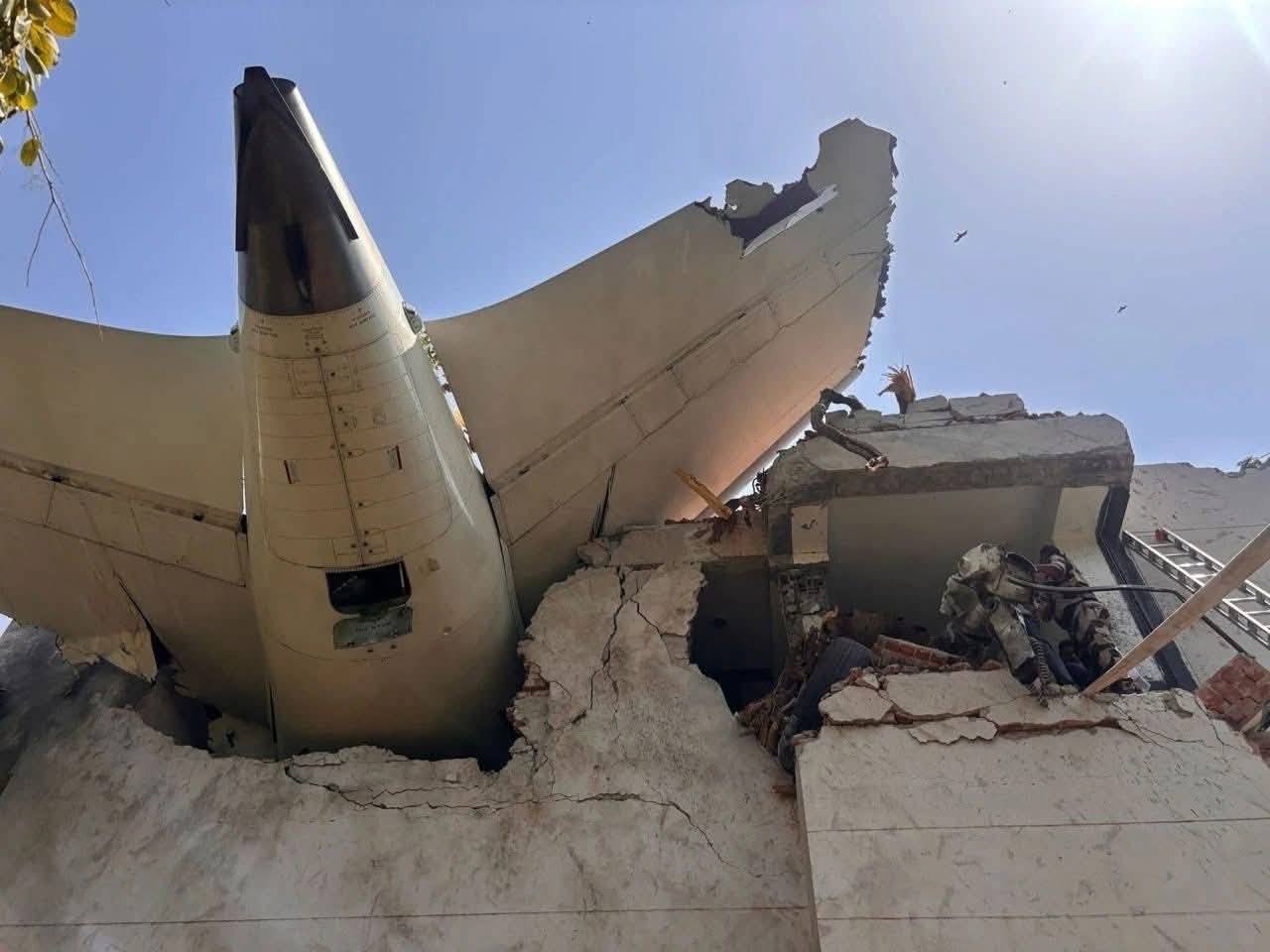 5064010331887027638698538342156562475117154n