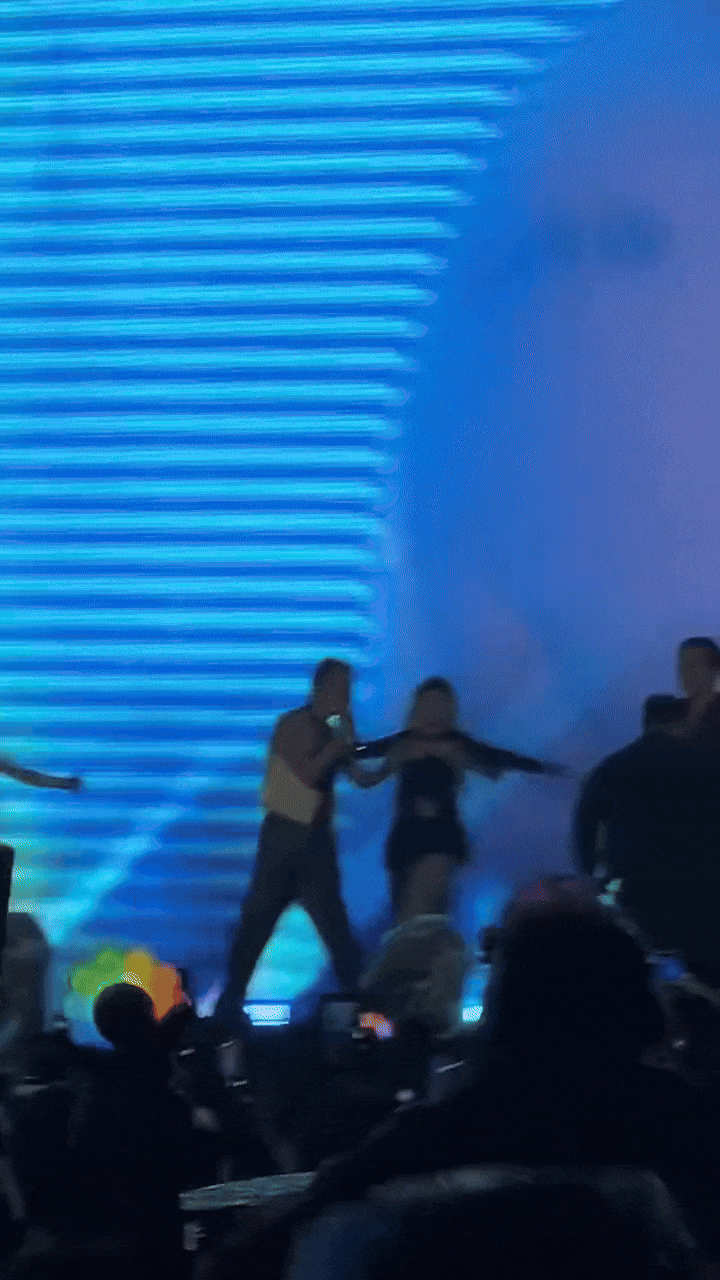 ezgif 4b271d3271f294