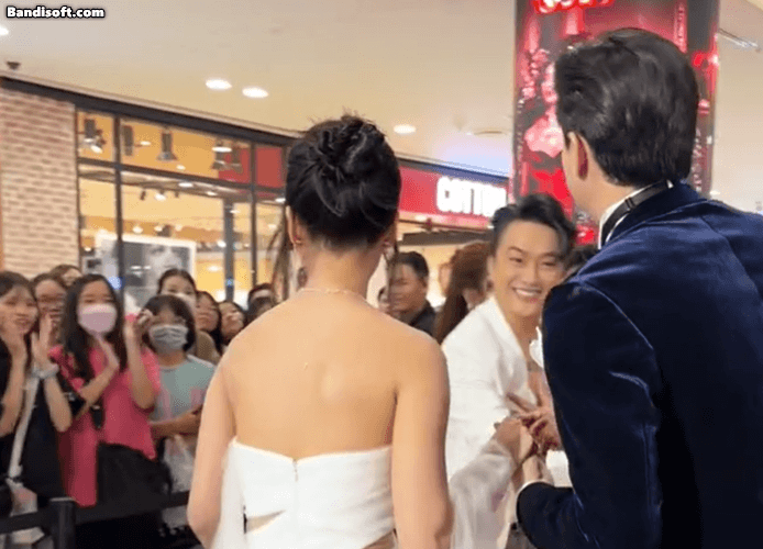 honeycam 2025 06 18 19 05 05 1750248610774 17502486109451776555287 17512082523921663469471