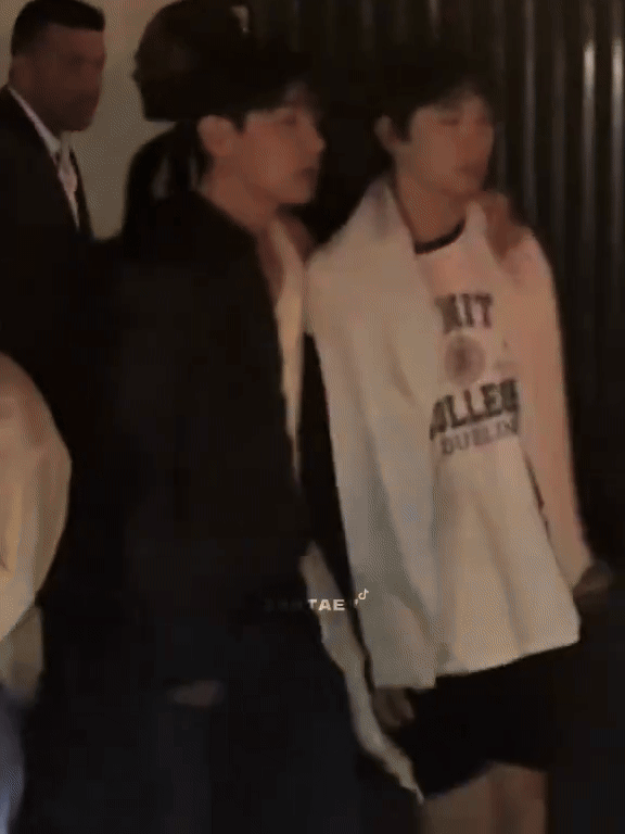 ezgif 1c96b0aea7c651