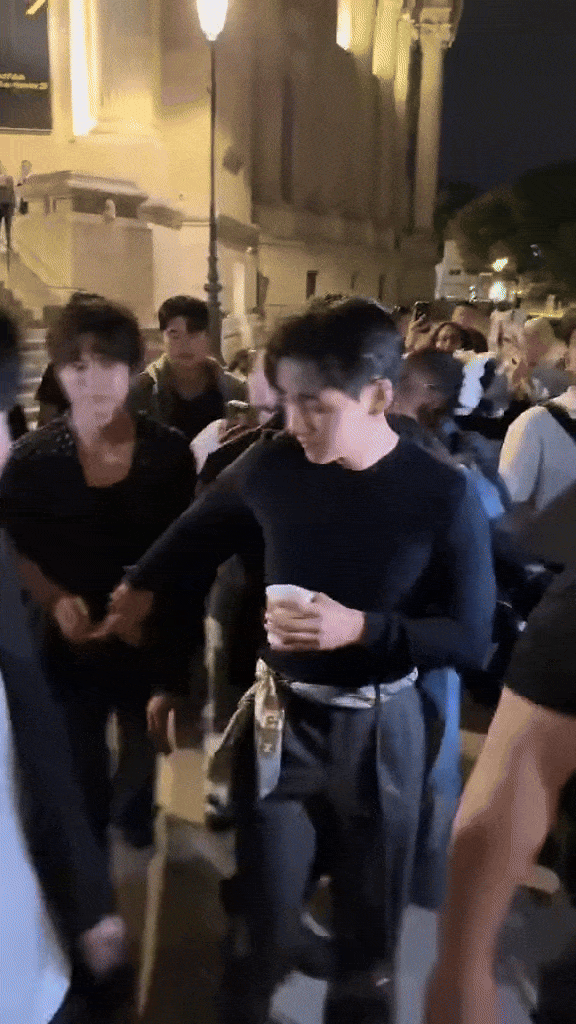 ezgif 528b4de1ada716