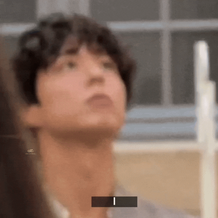 ezgif 722341700ce1d0