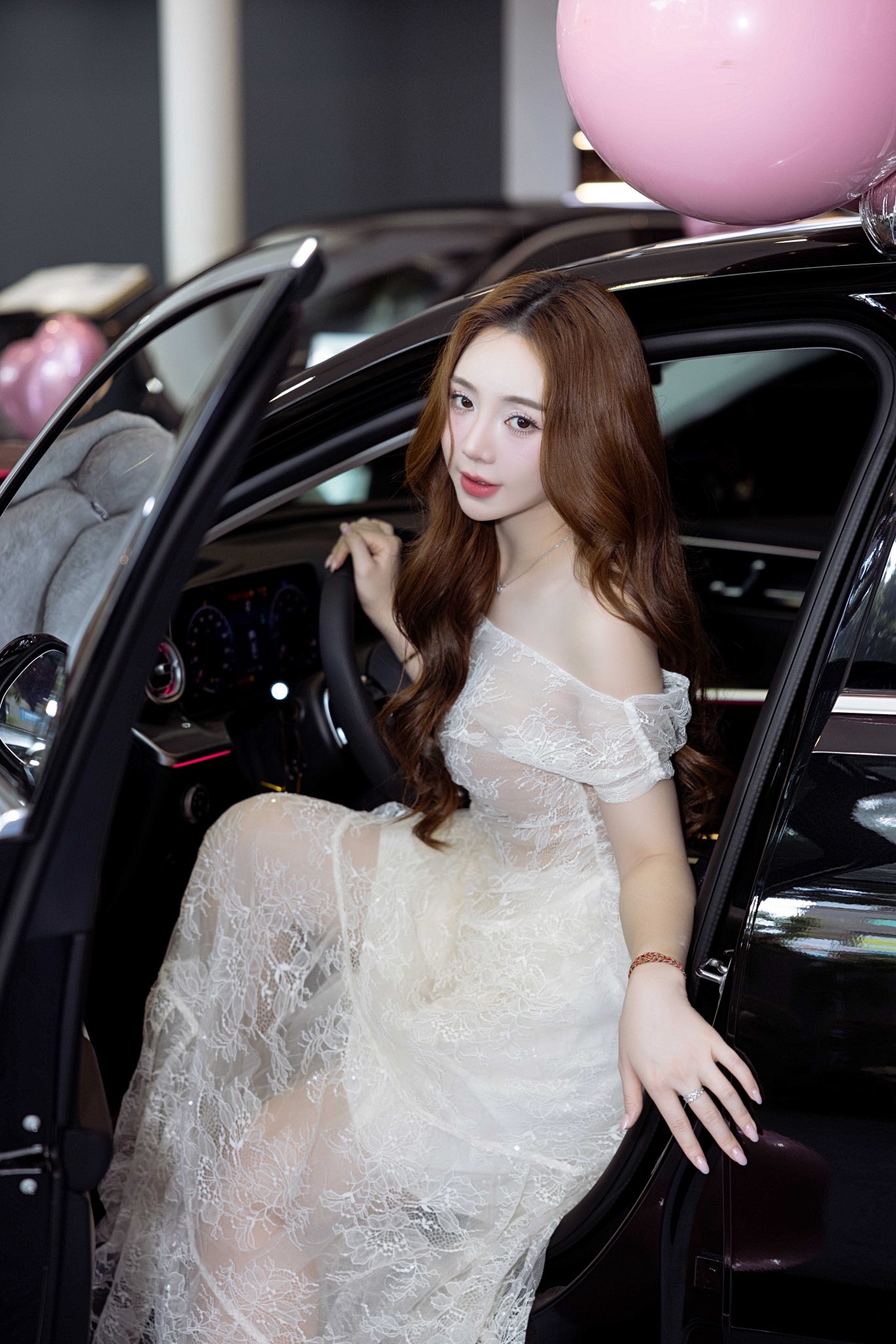 51837396911352936986304046875428220260645160n