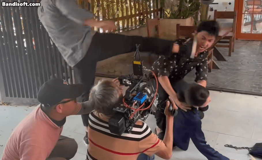 honeycam 2025 07 16 23 19 19