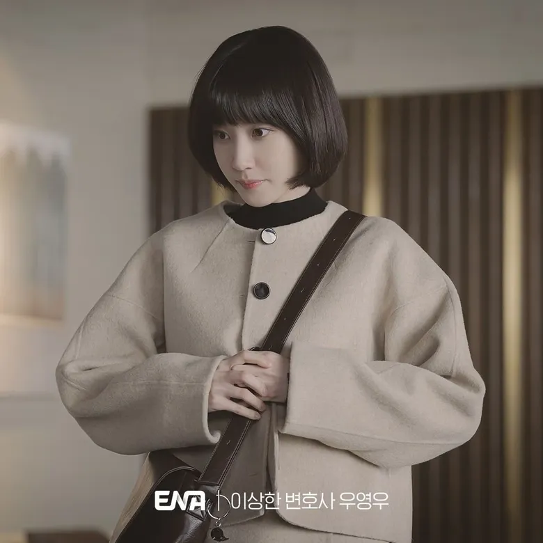 nu luat su ky la park eun bin tu