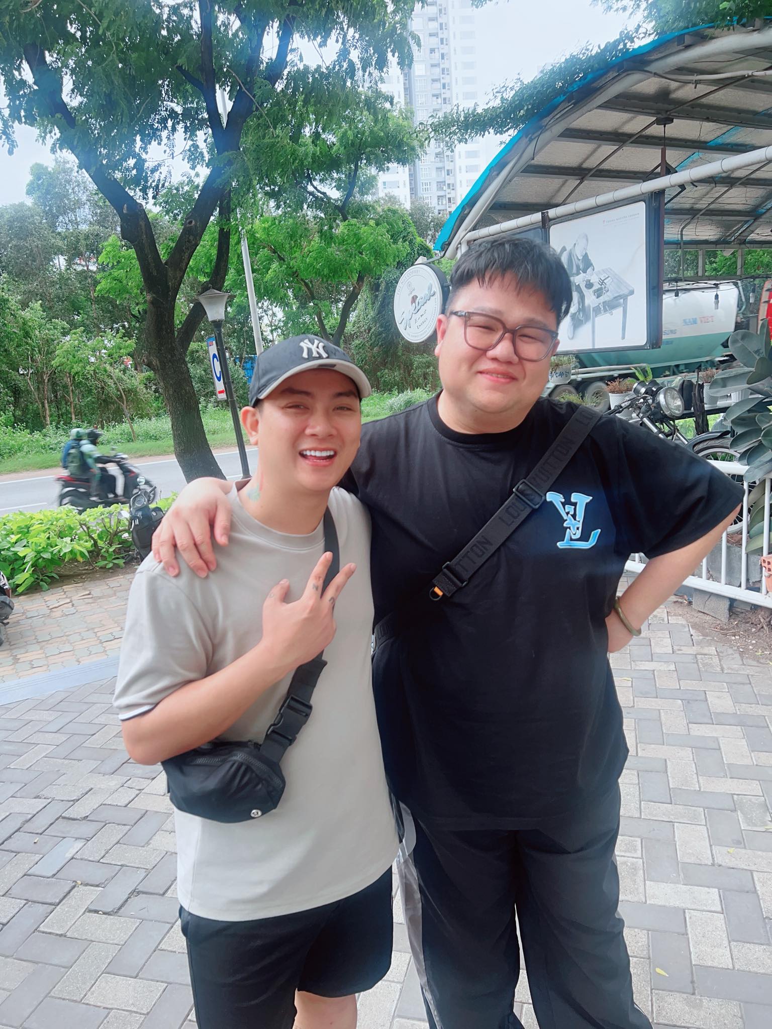 5163827651276918860469877522432759050171379n