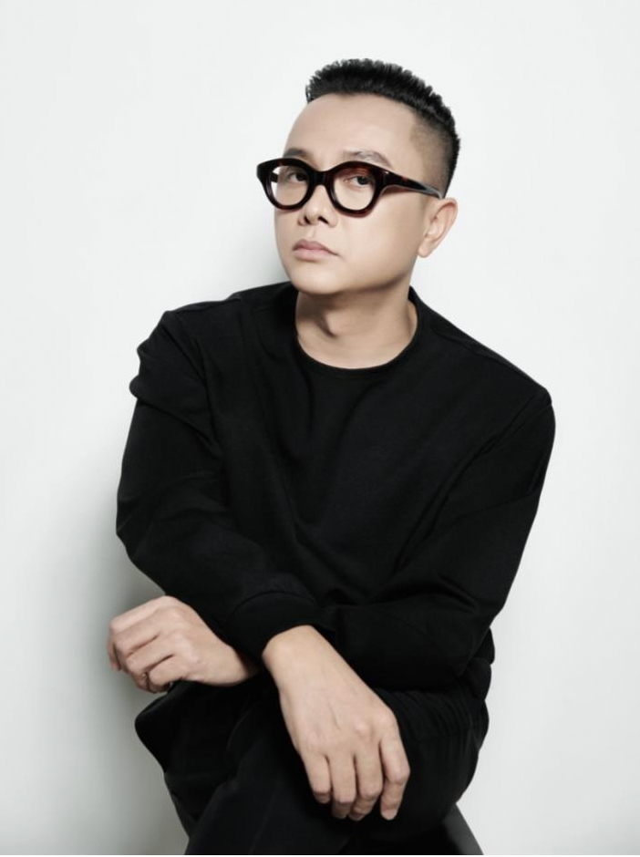 tu 1753253342376667761825