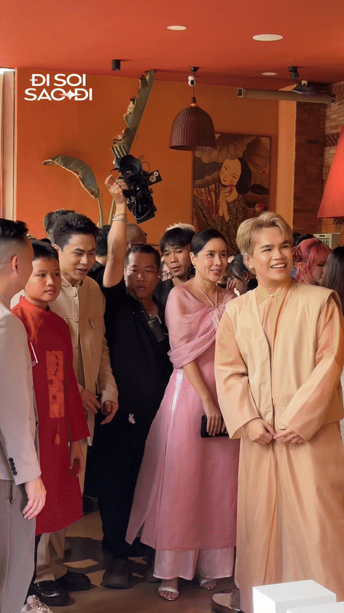 img5595 ezgifcom video to gif converter 1