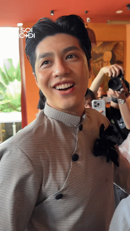 img5595 ezgifcom video to gif converter 4