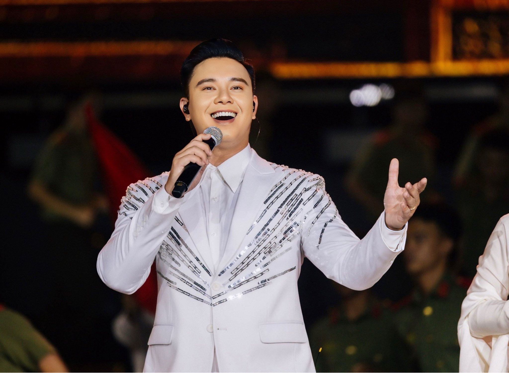 52490817041583382177395763761914504630166098n