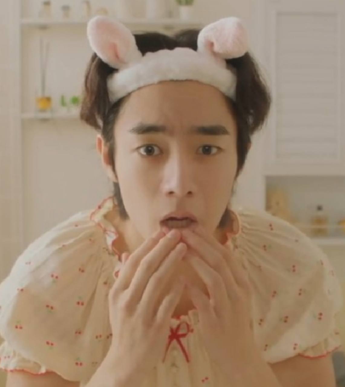 photo6154620897911228169y