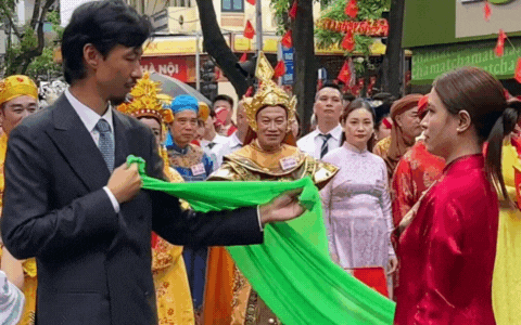 thiet ke chua co ten 6