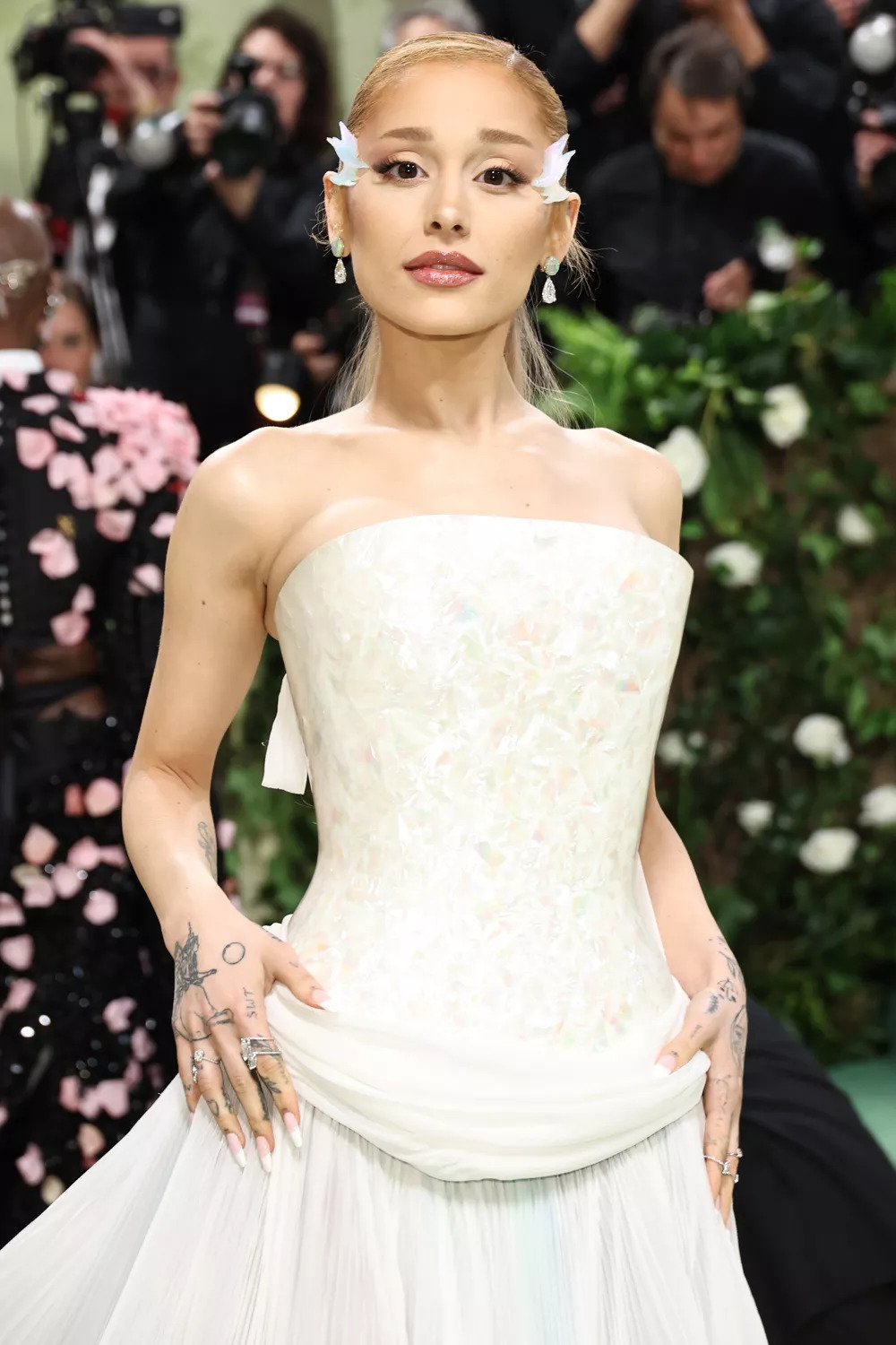 ariana grande 061124 2 56243b9f431041ff9a756aa7719b76a3