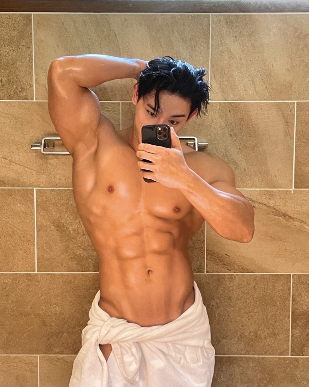 47807521622371624500387988819585849130695208n