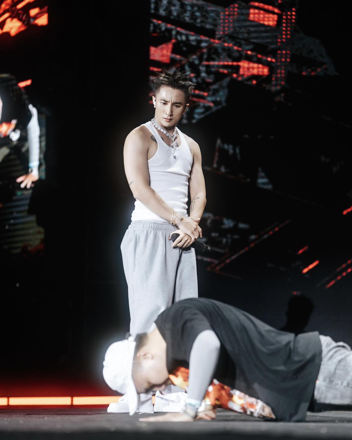 55037476913636714817819083398258104221535901n