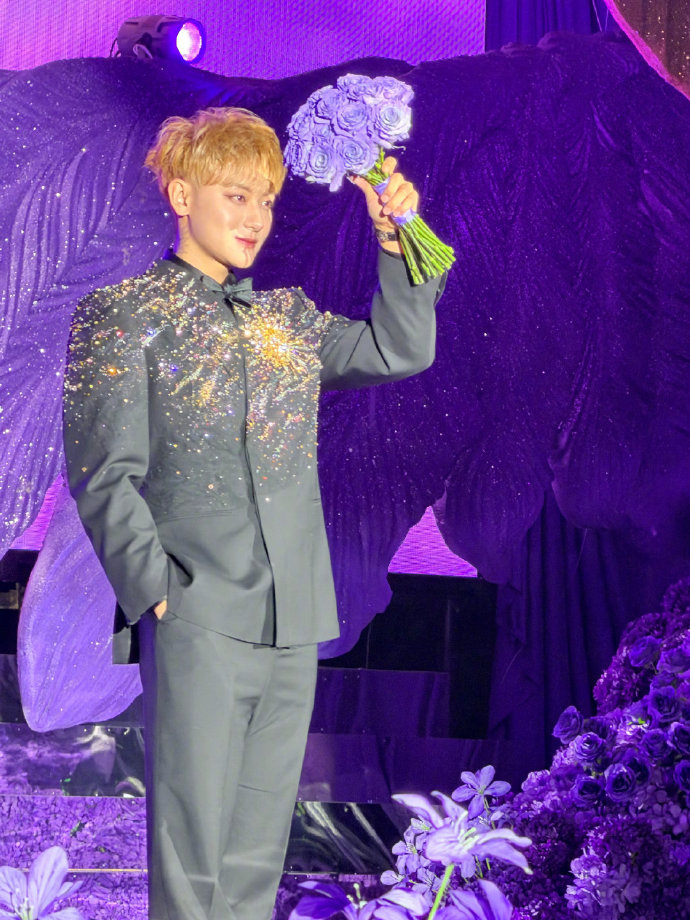 006vxl5rgy1i6ek2yqkvdj30u0140dqk