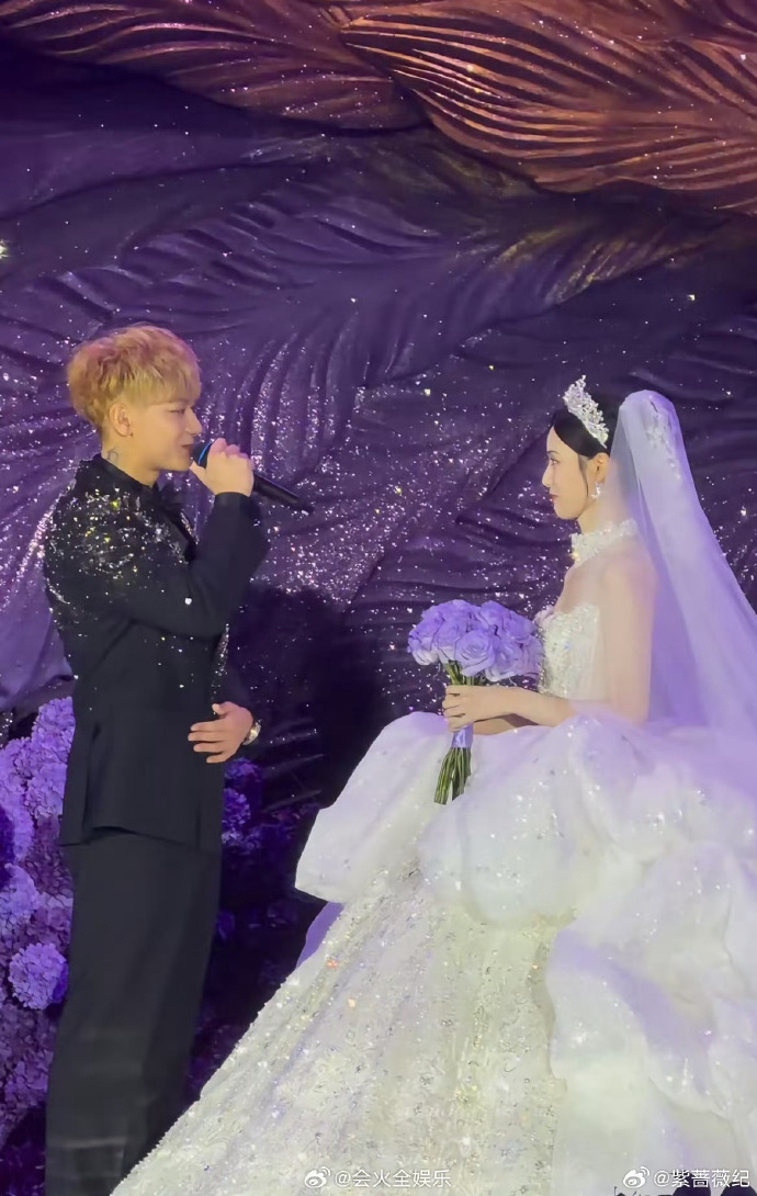 9205dbfegy1i6ejq1lgq6j20wi1fcwp0