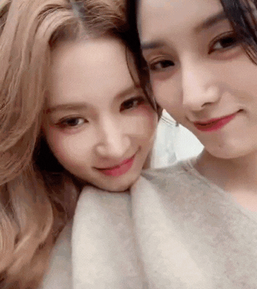 ezgif 759140190283ca