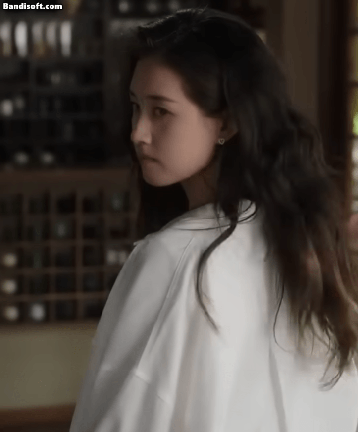 "Tối cổ" mới không biết mỹ nhân này: 2 năm đóng 20 phim chấn động cõi mạng, visual khoá chặt mọi ánh nhìn - Ảnh 3.