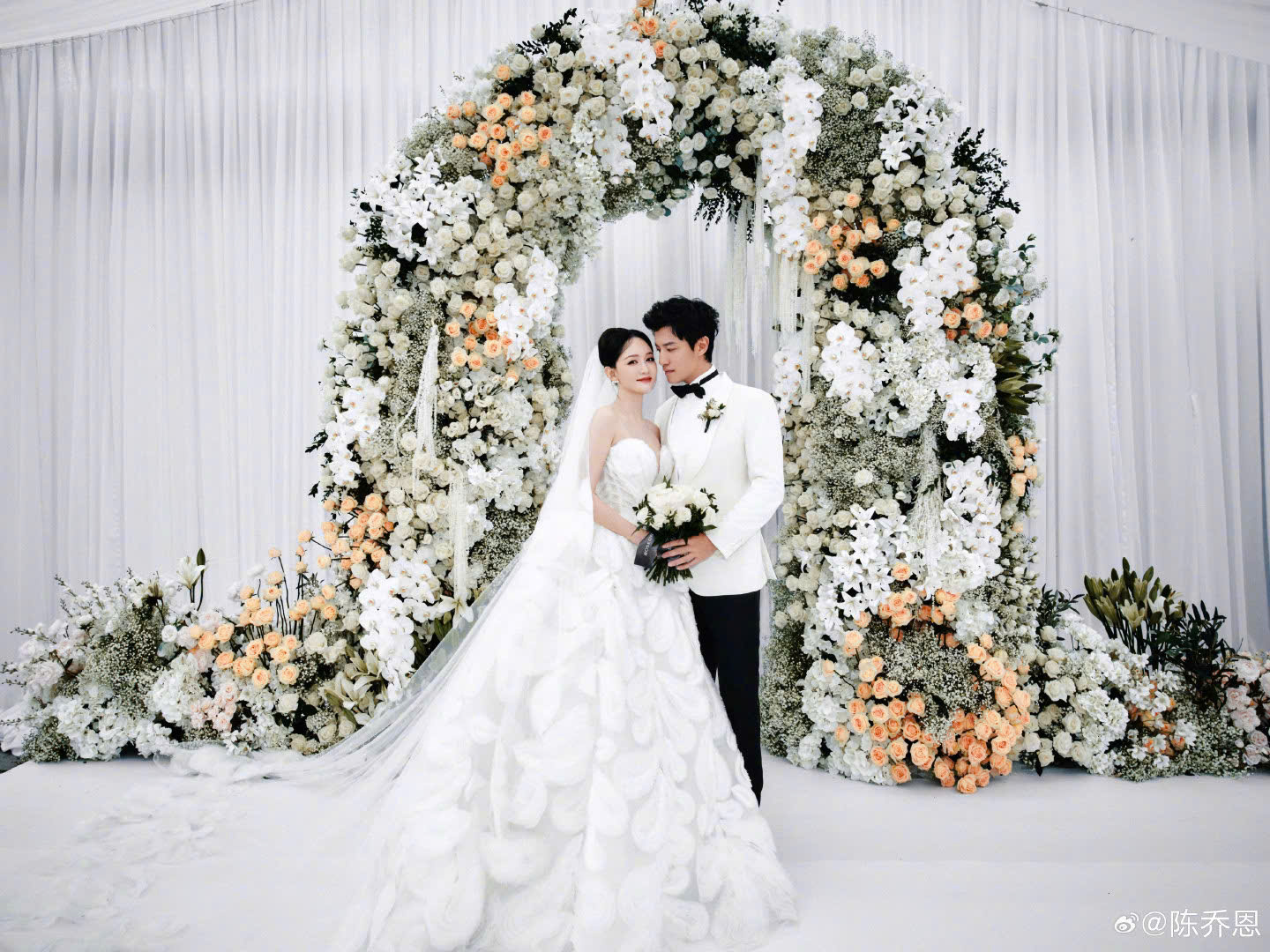 z58568265125124a16e25bee8258aa34