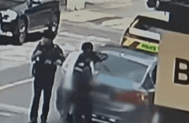 ezgif 56bdd22d85097d