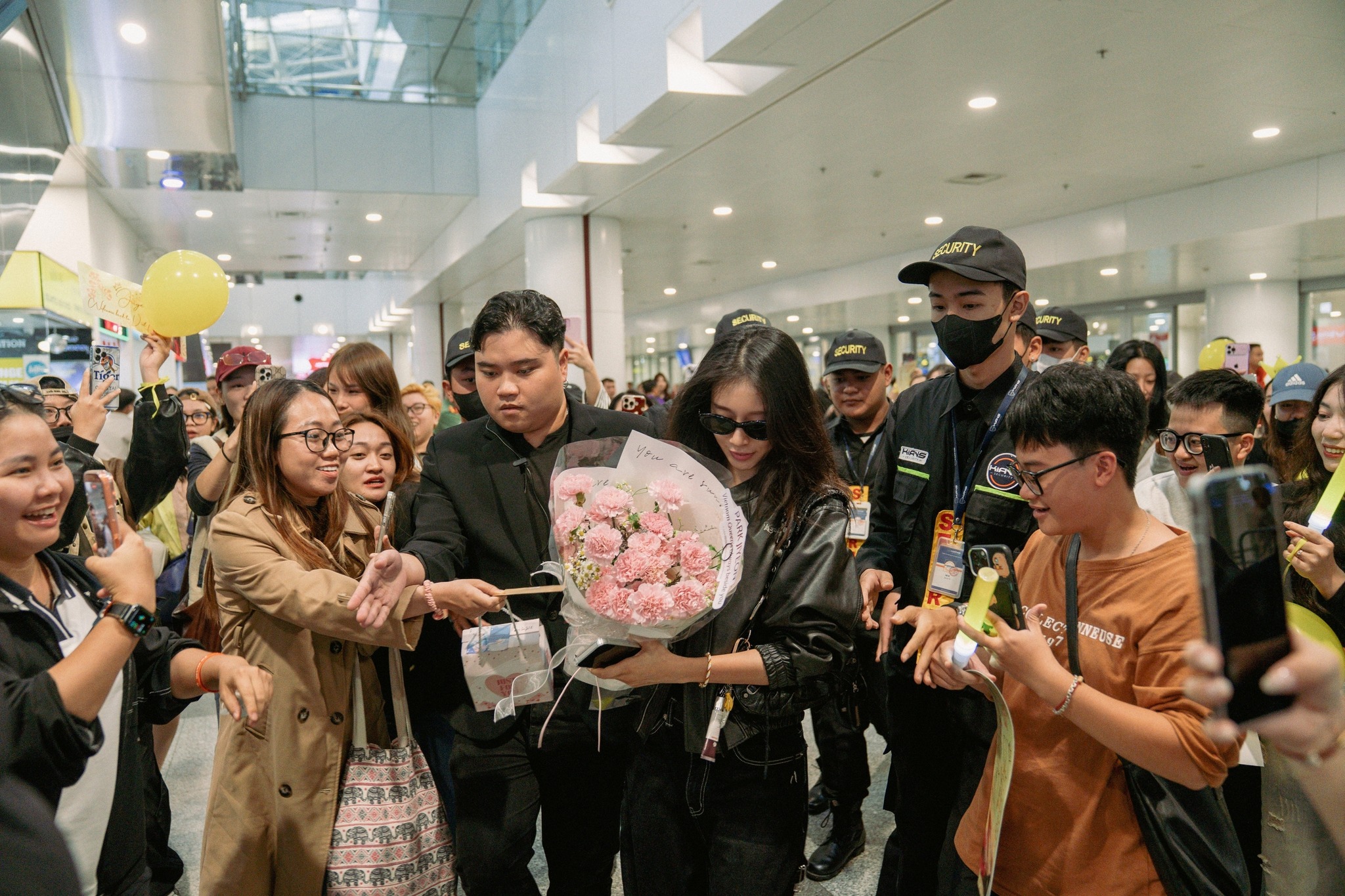 57402791812389500115902362974475910944026465n