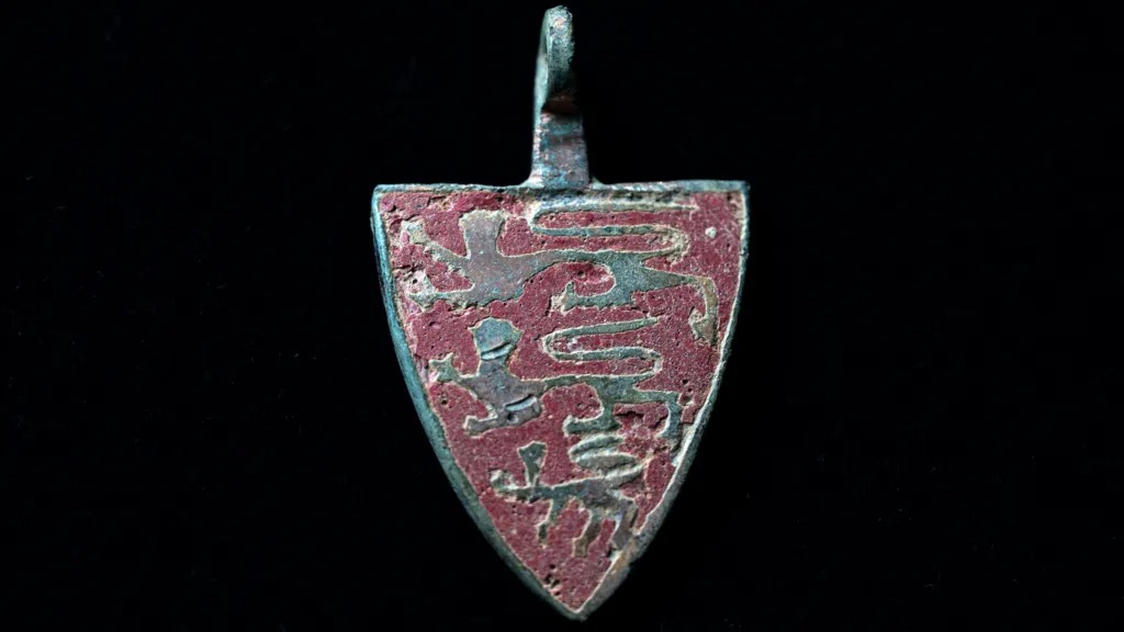 412b5cb0 fd05 11f0 9f4b 95ef5573